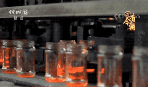 辣椒酱玻璃瓶生产