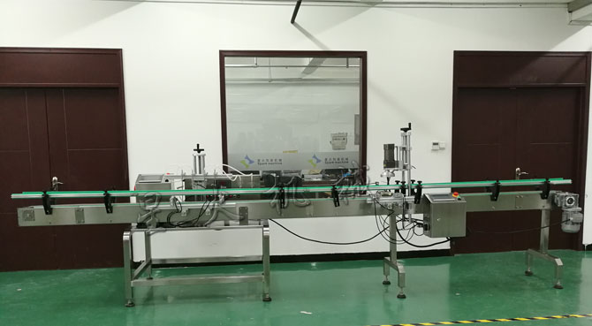 齿轮泵式灌装旋盖生产